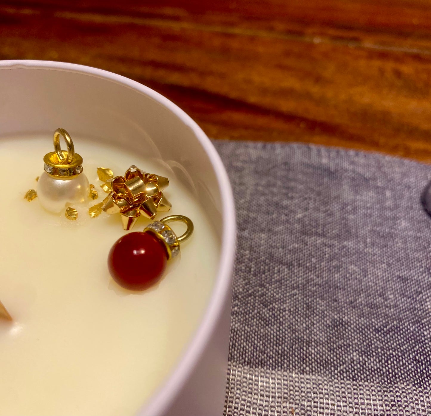 Christmas Glow Candle